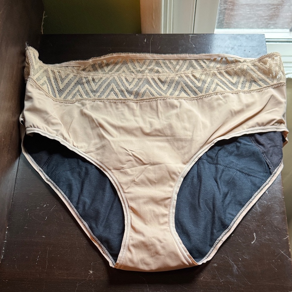 Thinx Hiphugger reusable period underwear 2X nude lace band at top moderate flow